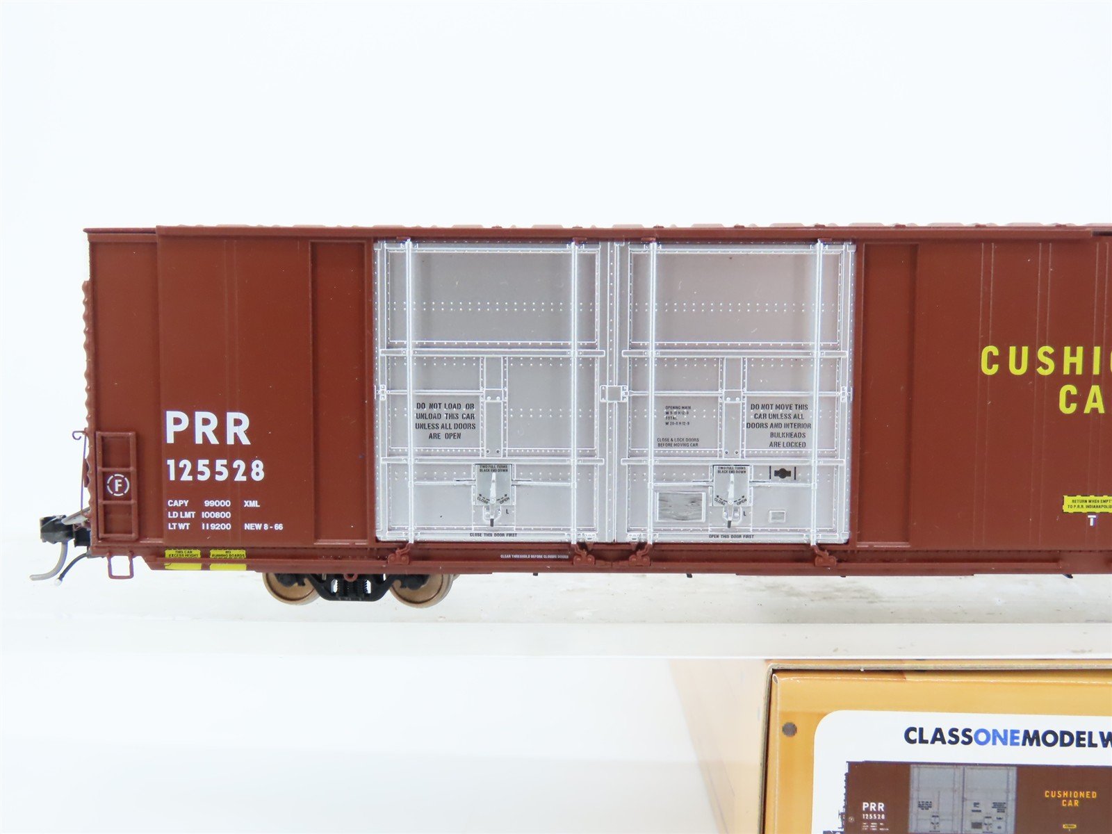 HO Scale Class One Models FC00421 PRR Railway 86' Auto Parts Boxcar #125528
