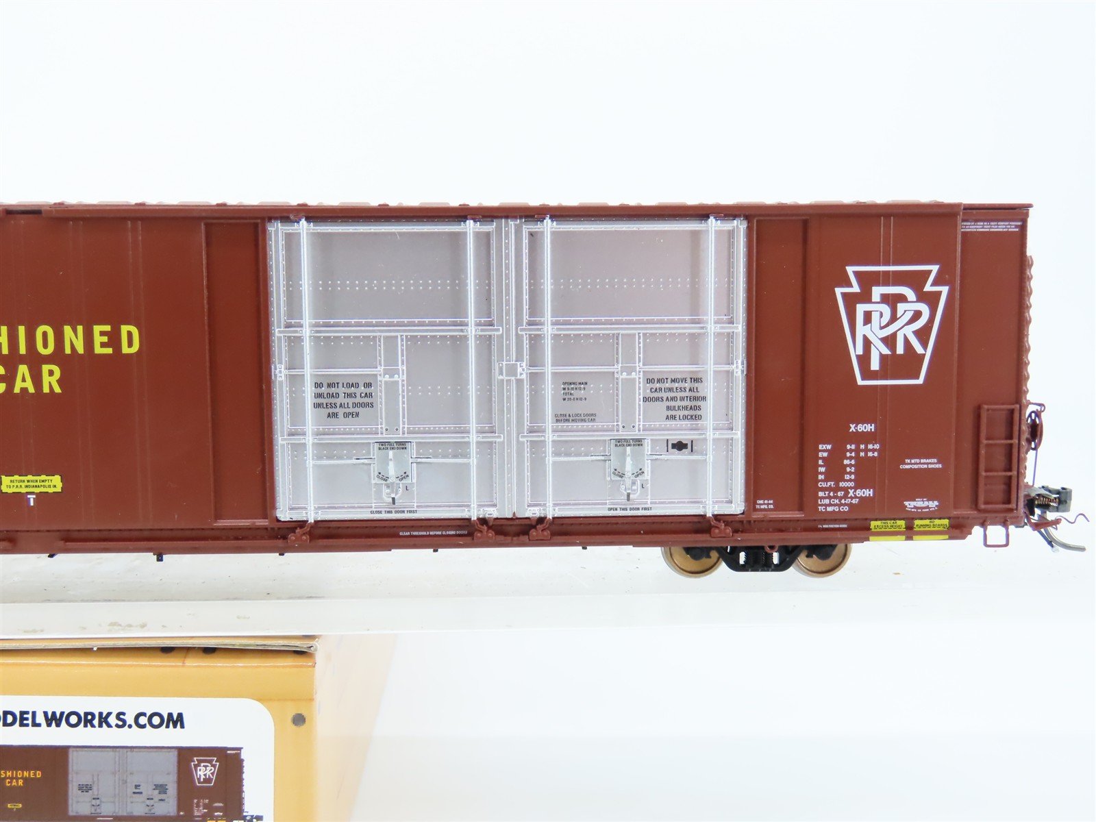 HO Scale Class One Models FC00421 PRR Railway 86' Auto Parts Boxcar #125528