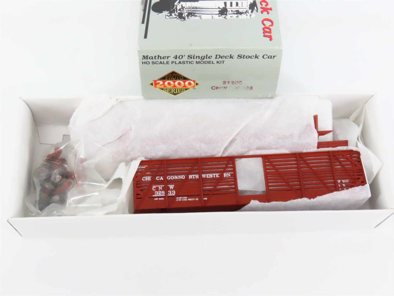 HO Scale PROTO 2000 Kit #21200 CNW Chicago North Western 40' Stock Car #32833