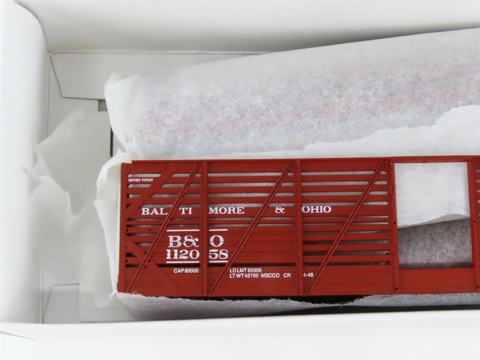 HO Scale PROTO 2000 Kit 21197 B&O Baltimore & Ohio 40' Stock Car #112058