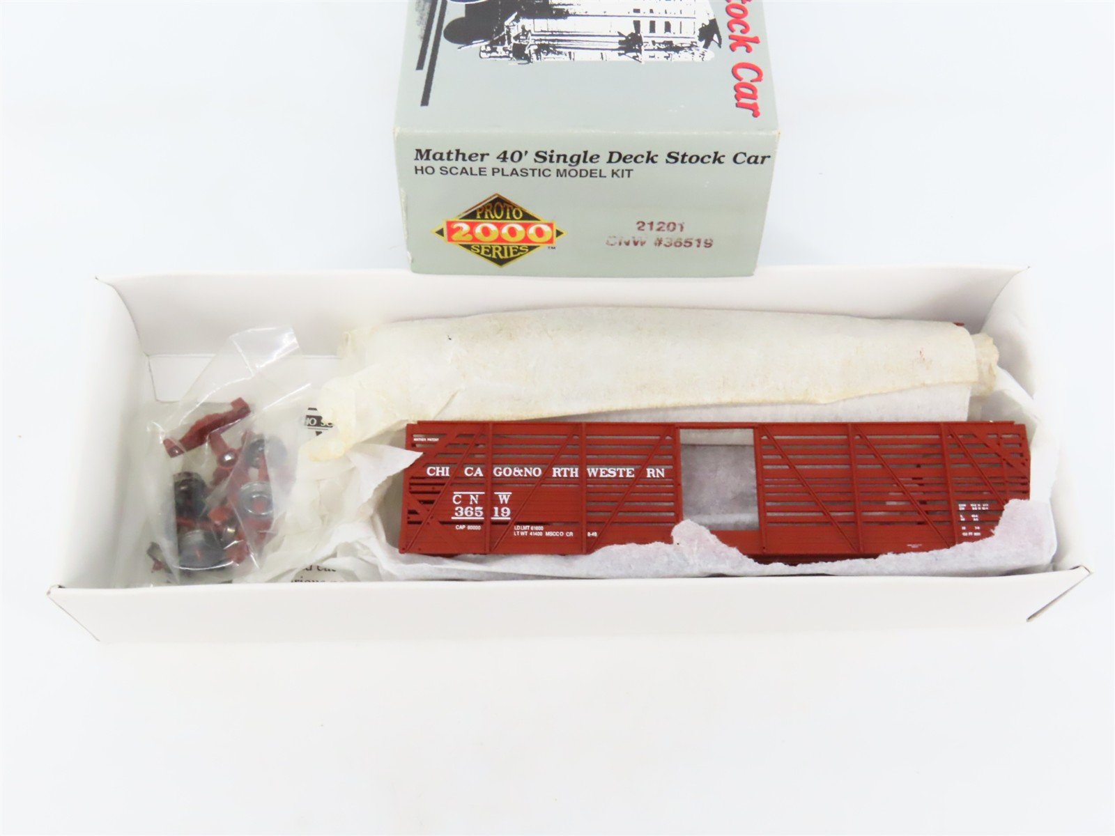HO Scale PROTO 2000 Kit #21201 CNW Chicago North Western 40' Stock Car #36519