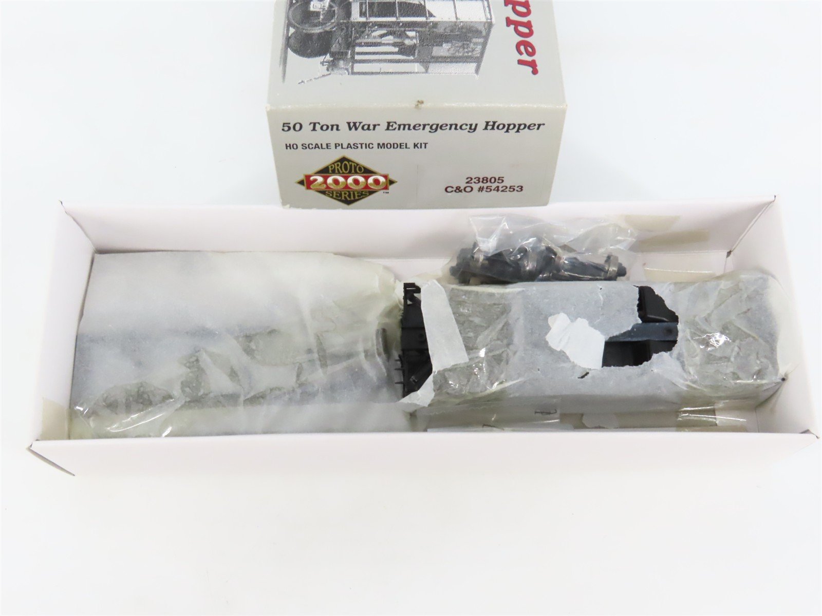 HO Scale PROTO 2000 Kit #23805 C&O Chesapeake & Ohio 2-Bay Open Hopper #54253