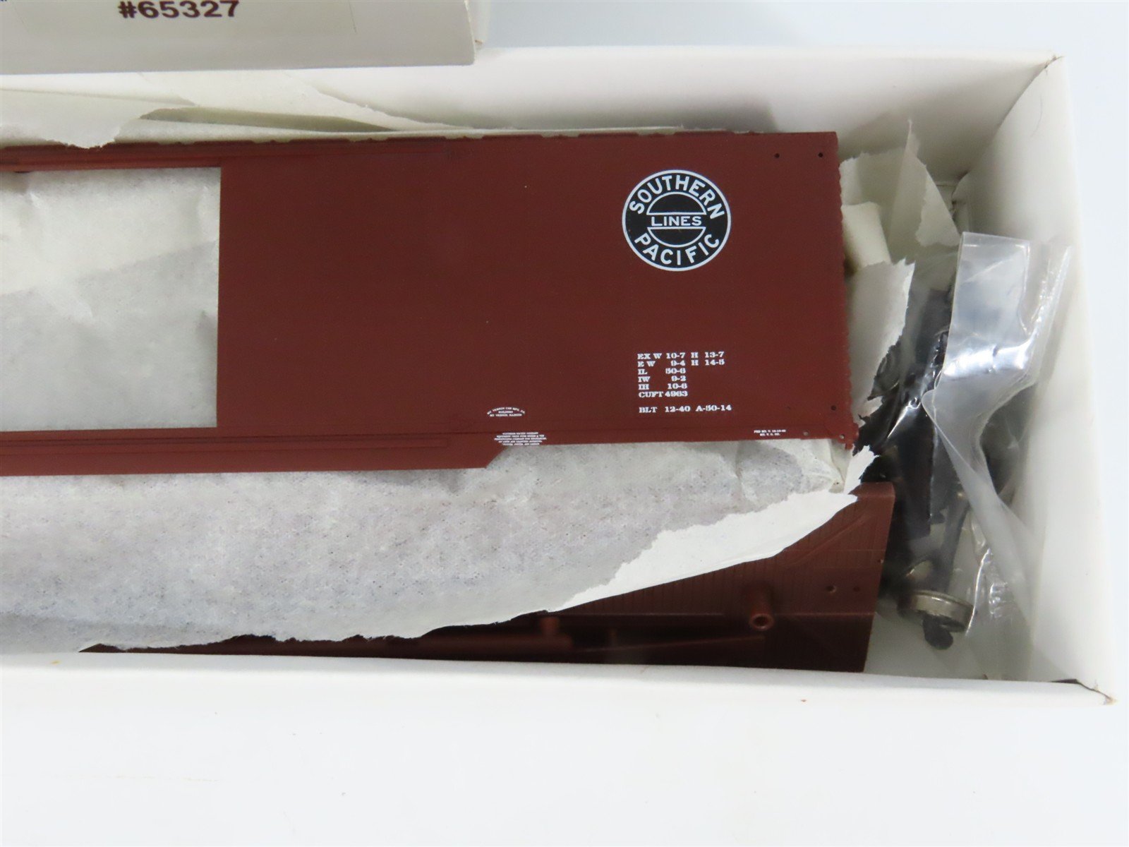 HO Scale PROTO 2000 Kit SP Southern Pacific 50' Automobile Box Car #65327