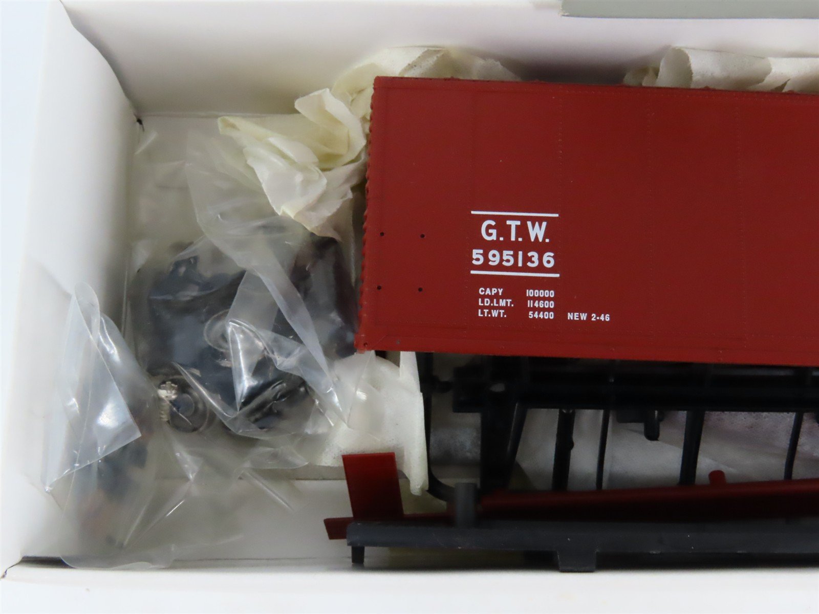 HO PROTO 2000 Kit #21786 GTW Grand Trunk Western 50' Single Door Box Car #595136