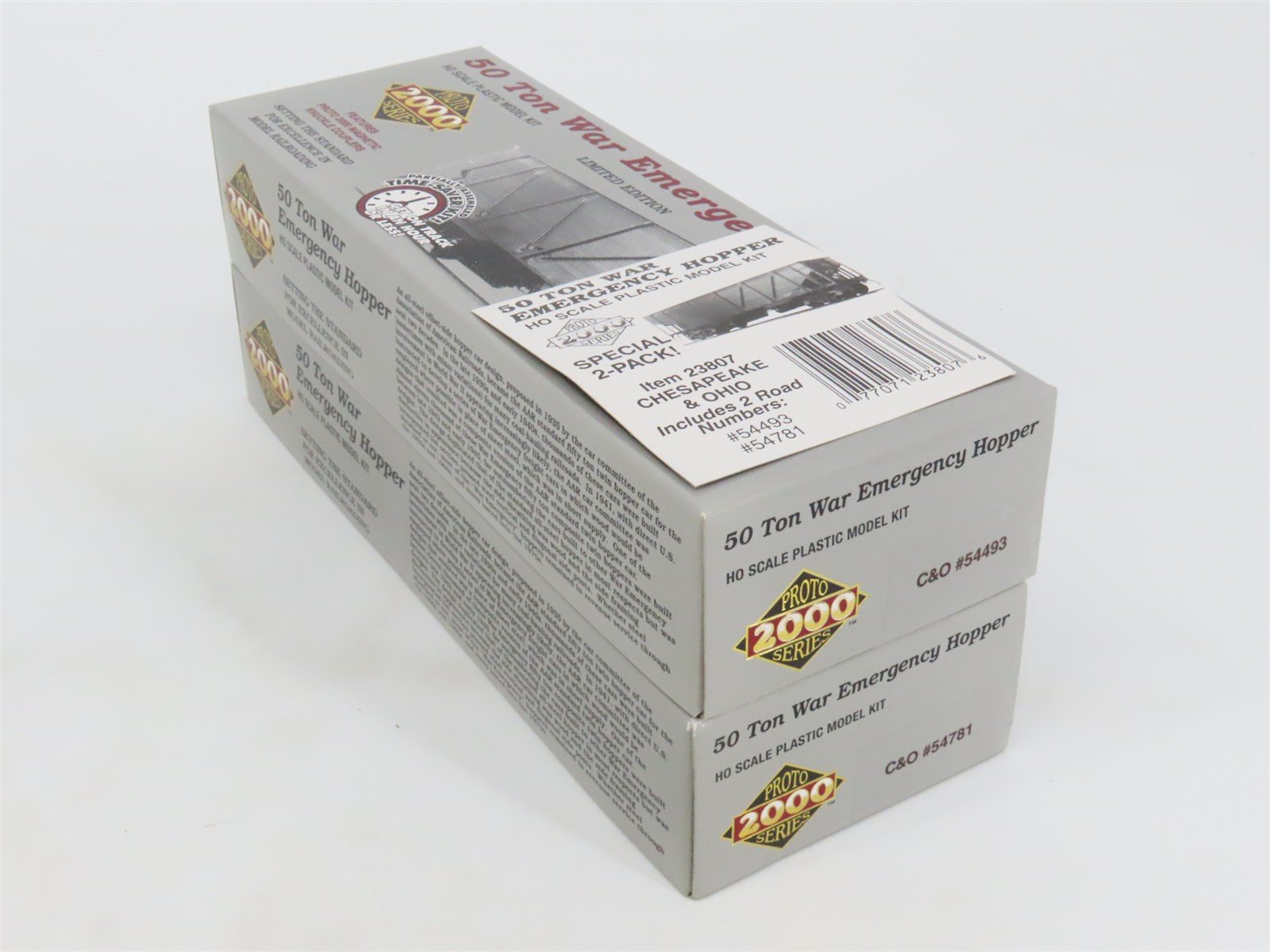 HO Scale PROTO 2000 Kit #23807 C&O Chesapeake & Ohio 2-Bay Hopper 2-Pack