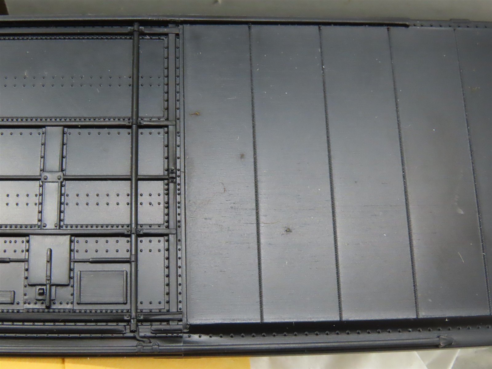 HO Scale Athearn Kit #1974 Undecorated 86' Hi-Cube Box Car