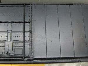 HO Scale Athearn Kit #1974 Undecorated 86' Hi-Cube Box Car