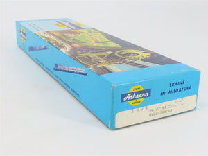 HO Scale Athearn Kit #1974 Undecorated 86' Hi-Cube Box Car
