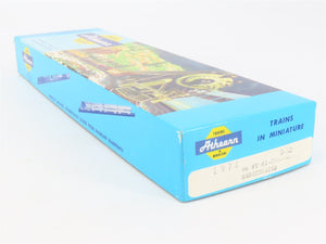HO Scale Athearn Kit #1974 Undecorated 86' Hi-Cube Box Car