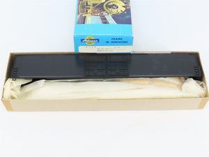 HO Scale Athearn Kit #1974 Undecorated 86' Hi-Cube Box Car