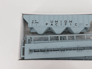 HO Scale PROTO 2000 Kit #21864 UP Union Pacific Covered 3-Bay Hopper #81096