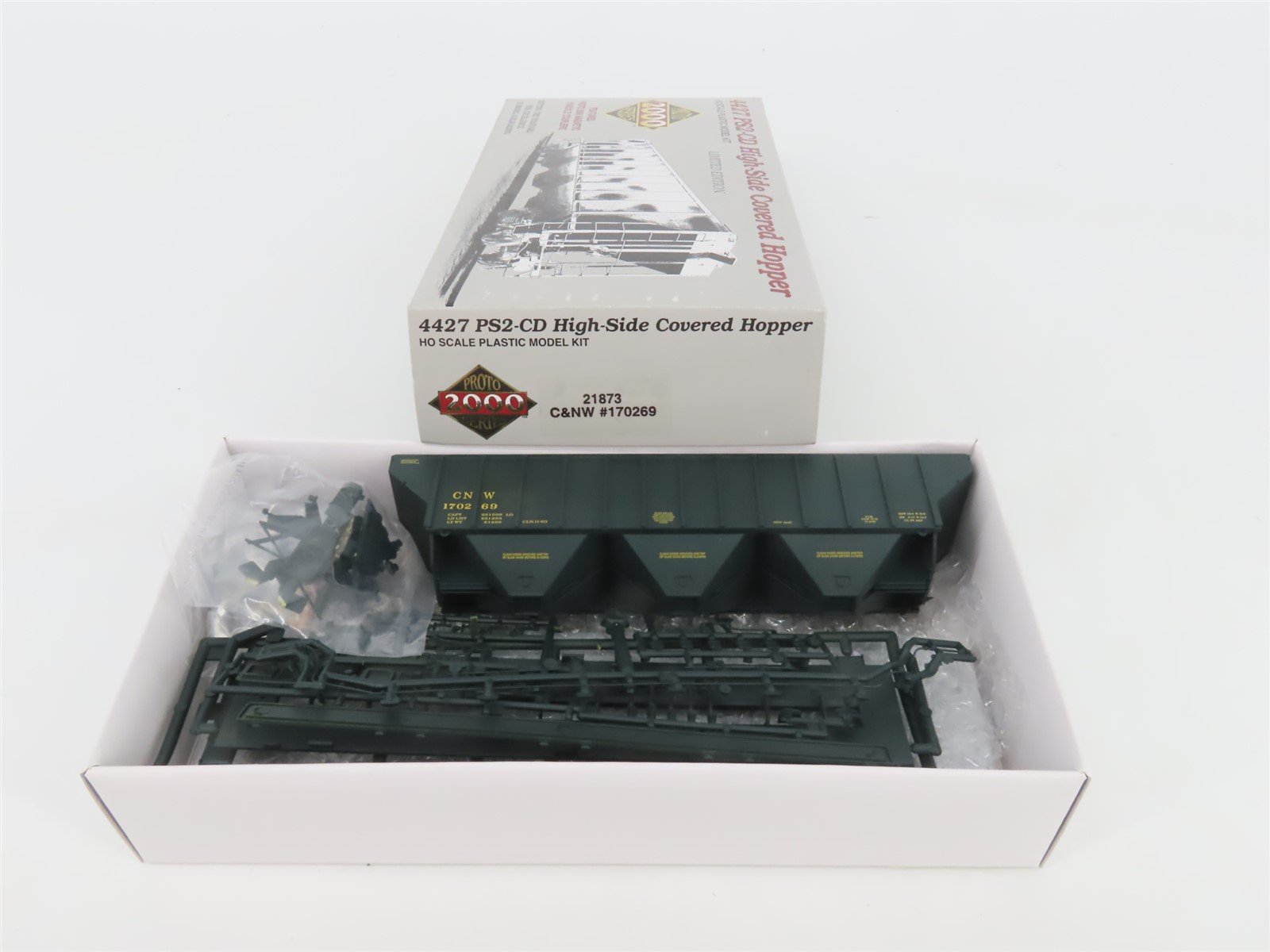 HO Scale PROTO 2000 Kit #21873 C&NW Chicago & North Western 3-Bay Hopper #170269