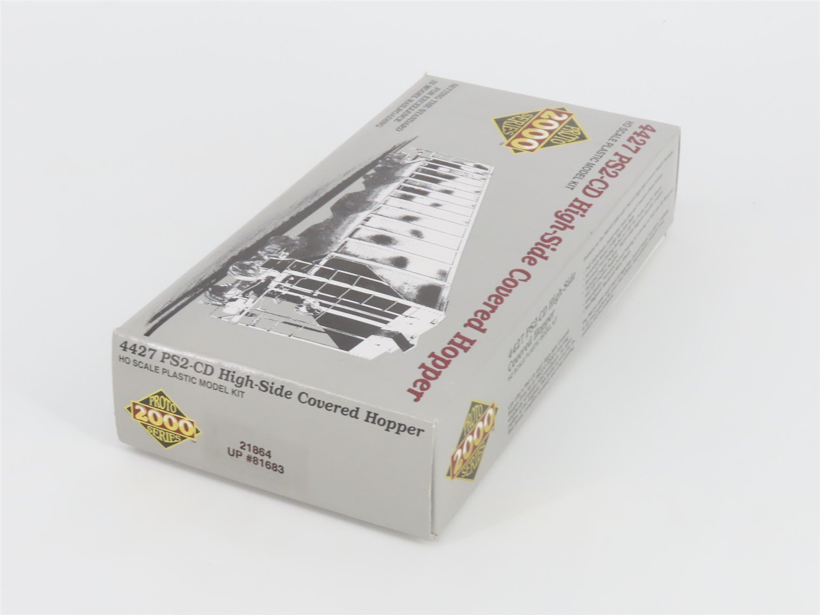 HO Scale PROTO 2000 Kit #21864 UP Union Pacific 3-Bay Covered Hopper #81683