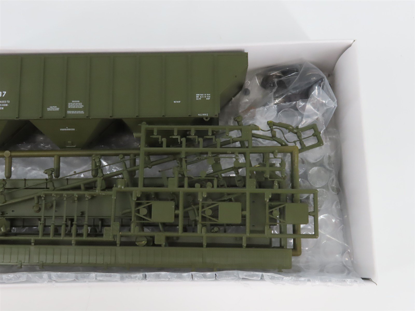 HO Scale PROTO 2000 Kit #21867 USLX 3-Bay High Side Covered Hopper #1237