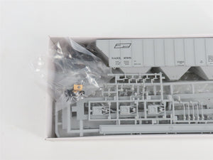 HO Scale PROTO 2000 Kit #21883 NAHX North American 3-Bay Covered Hopper #47108