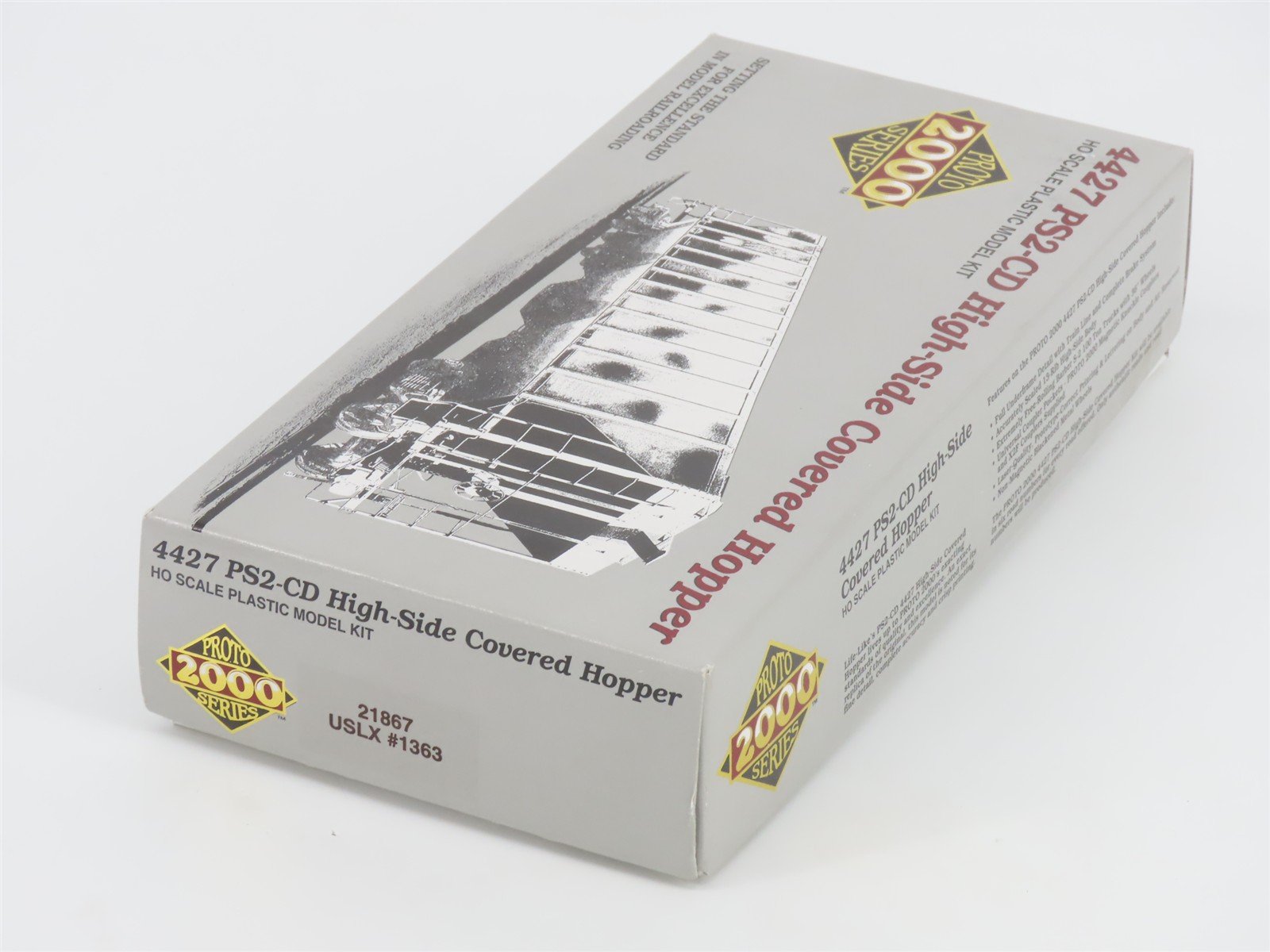 HO Scale PROTO 2000 Kit #21867 USLX 3-Bay High Side Covered Hopper #1363