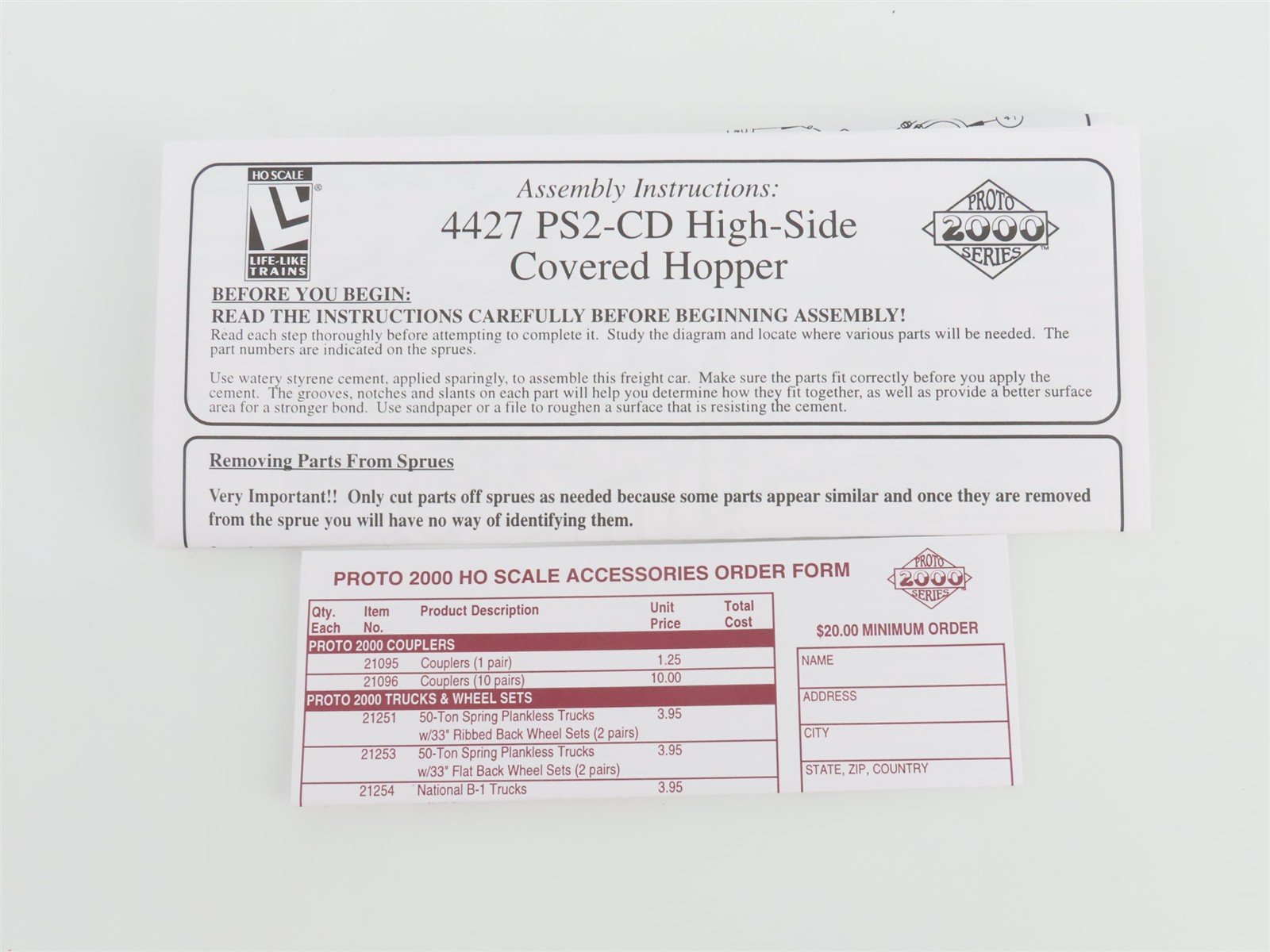 HO Scale PROTO 2000 Kit #21878 MKT 3-Bay High Side Covered Hopper #9636