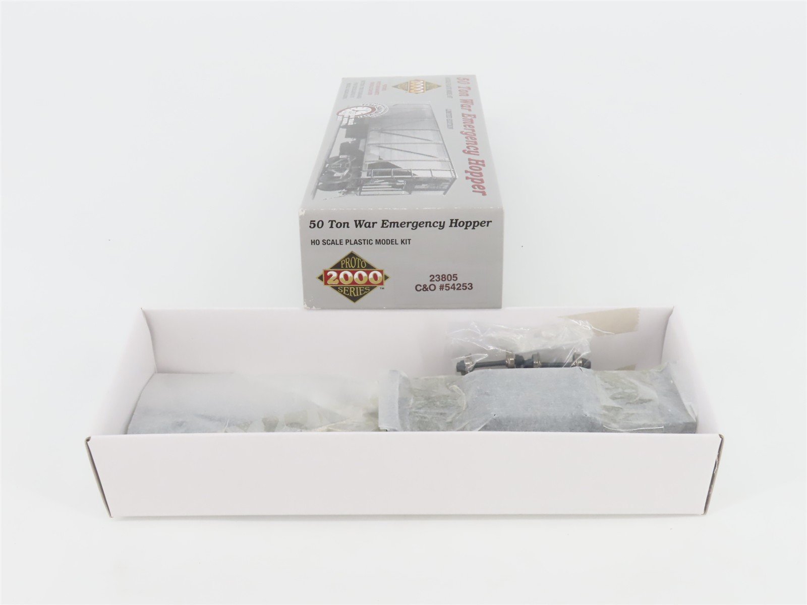HO PROTO 2000 Time-Saver Kit #23805 C&O Chesapeake & Ohio 2-Bay Hopper #54253