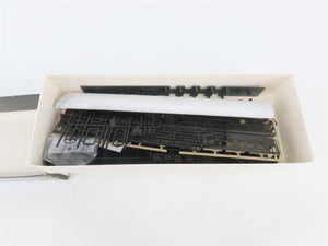HO Scale Branchline 5032 C&O Chesapeake & Ohio 8-1-2 Sleeper Passenger Car Kit