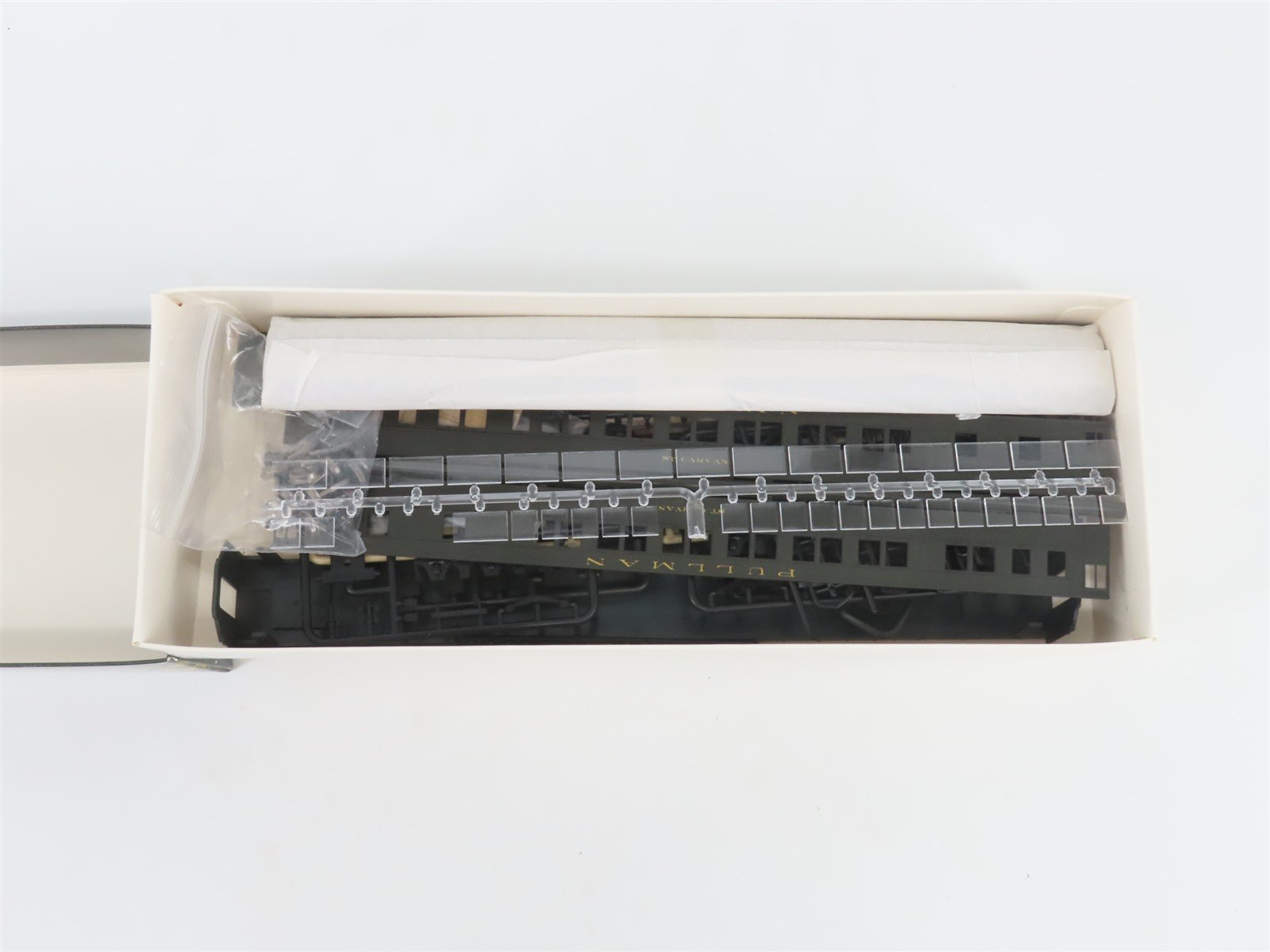 HO Scale Branchline 5301 Pullman 12-1 Sleeper Passenger Car "St. Carvan" Kit