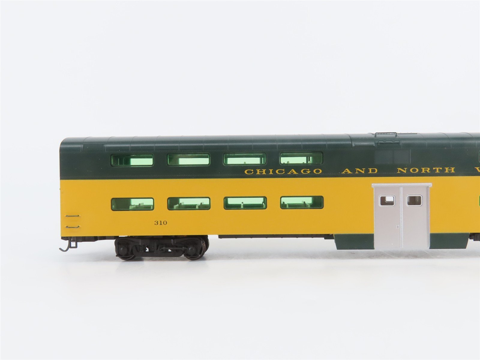 HO Scale Kato 35-6037-1 CNW Railway Bi-Level Coach Passenger Car #310 w/Lights