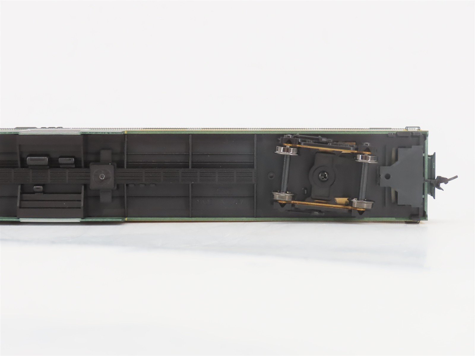 HO Scale Kato 35-6037-1 CNW Railway Bi-Level Coach Passenger Car #310 w/Lights