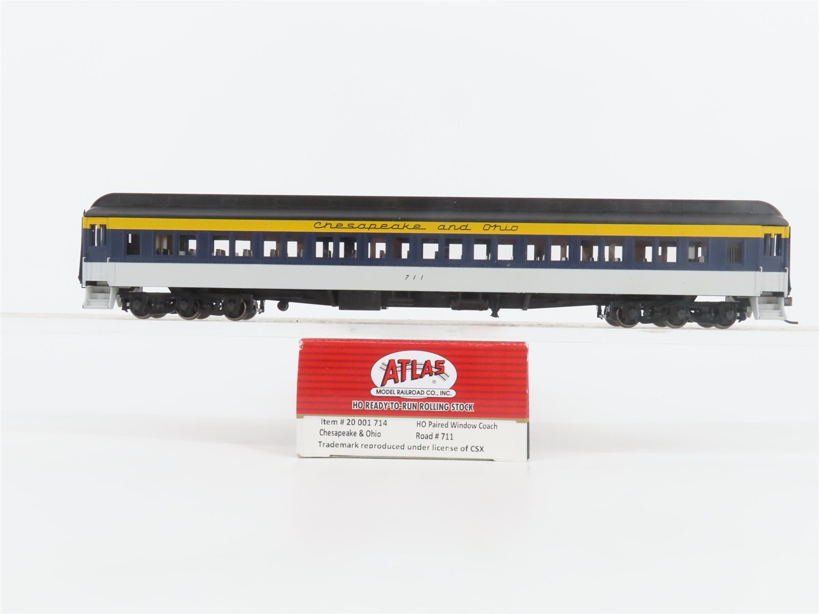 HO Scale Atlas 20001714 C&O Chesapeake & Ohio Coach Passenger Car #711
