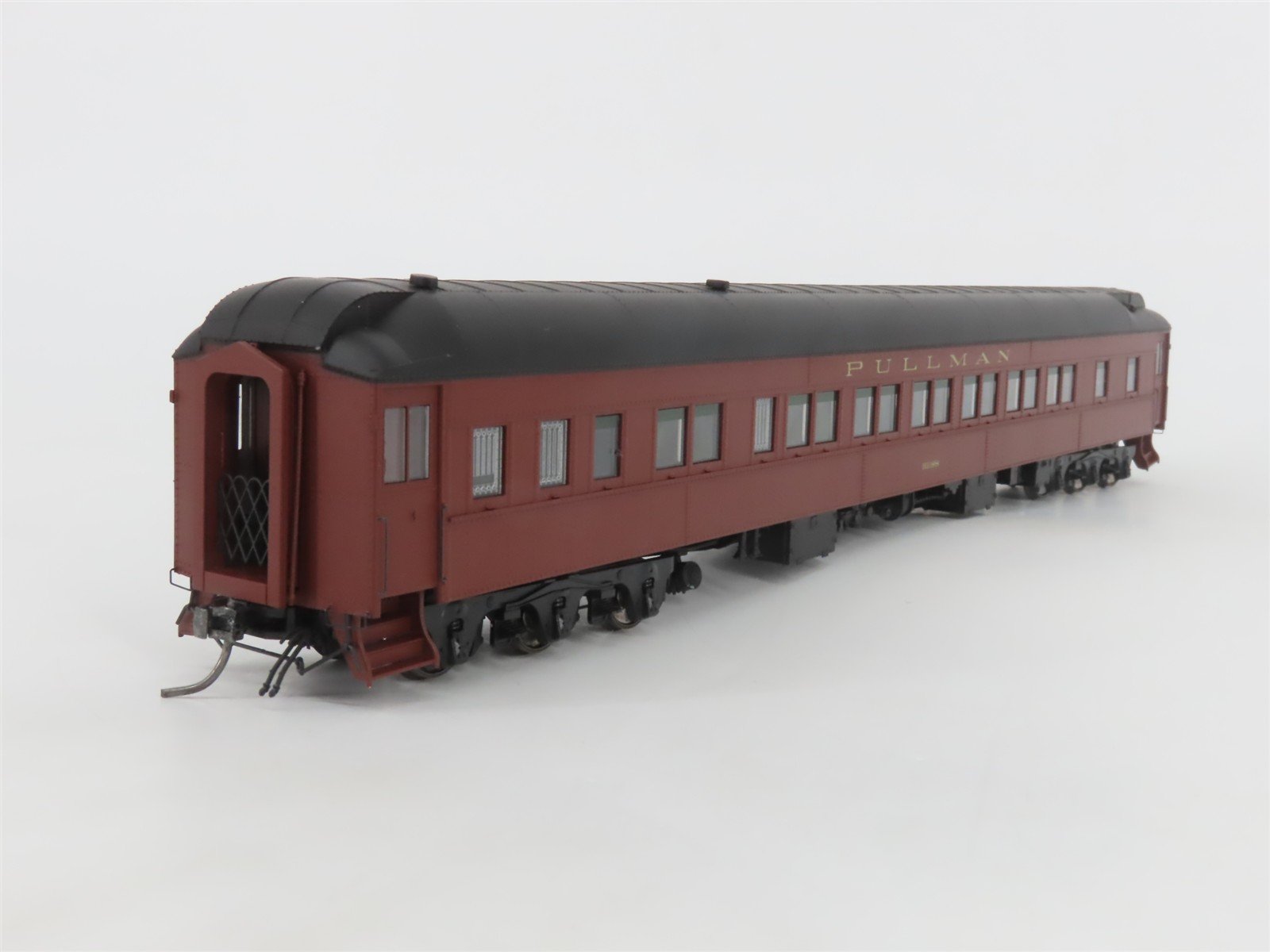 HO Scale MTH 80-40003 Pullman Maroon HW Sleeper Passenger 2-Car Set w/Lights