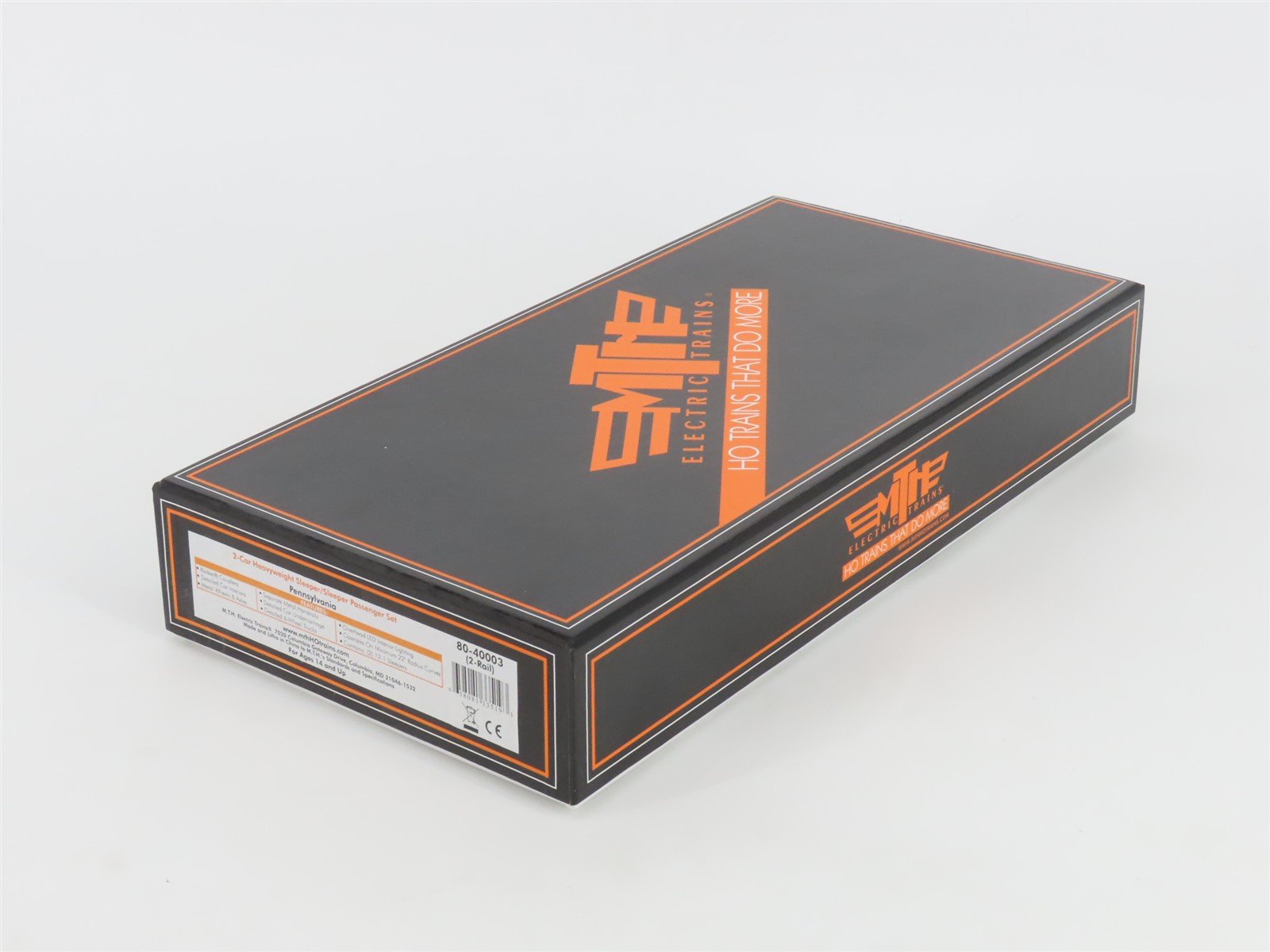 HO Scale MTH 80-40003 Pullman Maroon HW Sleeper Passenger 2-Car Set w/Lights