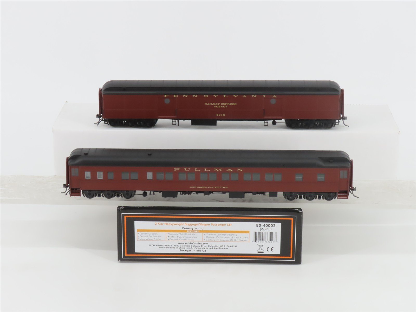 HO Scale MTH 80-40002 Pullman HW Baggage/Sleeper Passenger 2-Car Set w/Lights