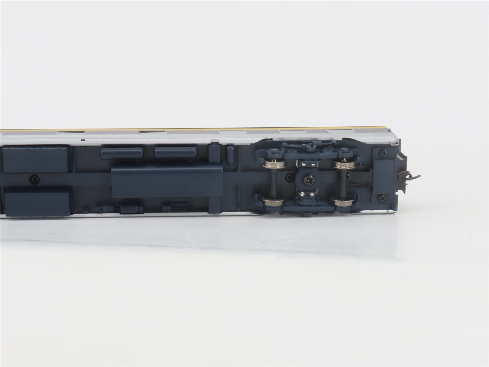 HO Walthers Proto 920-9366 C&O Chesapeake & Ohio P-S 85' Sleeper Passenger Car