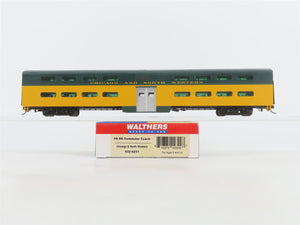 HO Scale Walthers RTR 932-6251 CNW Railway 85' Bi-Level Coach Passenger Car