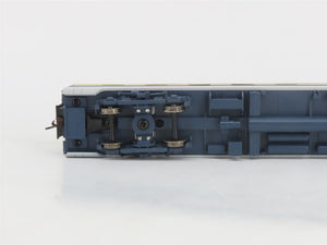 HO Scale Walthers RTR 932-6849 C&O Chesapeake & Ohio 10-6 Sleeper Passenger Car