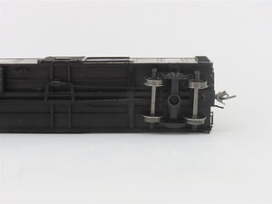 HO Scale Red Caboose RR-37217-25 LNE Lehigh & New England 40' X-29 Box Car #8218