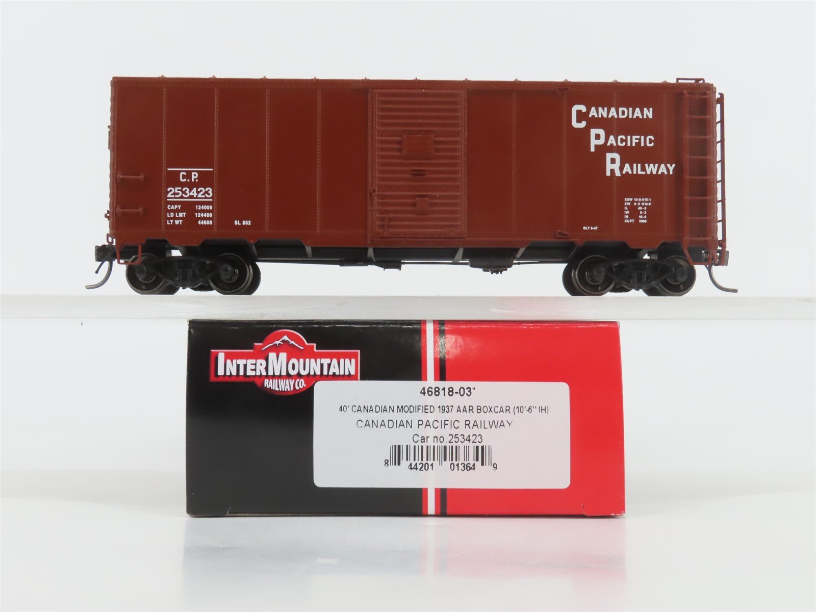 HO InterMountain 46818-03 CP Canadian Pacific Modified AAR 40' Box Car #253423