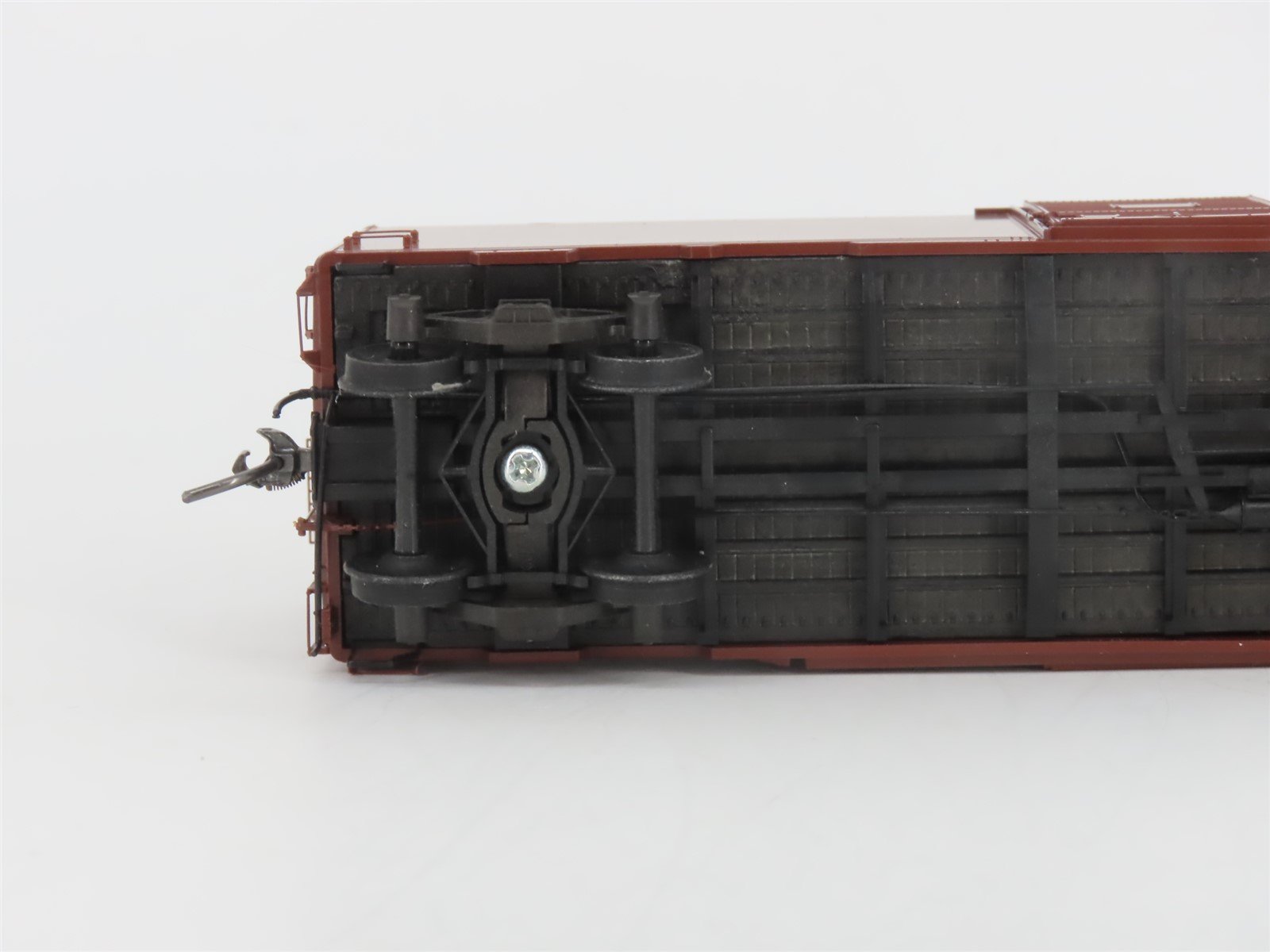 HO Scale Kadee 4000 Unlettered 40' PS-1 Single 6' Door Box Car