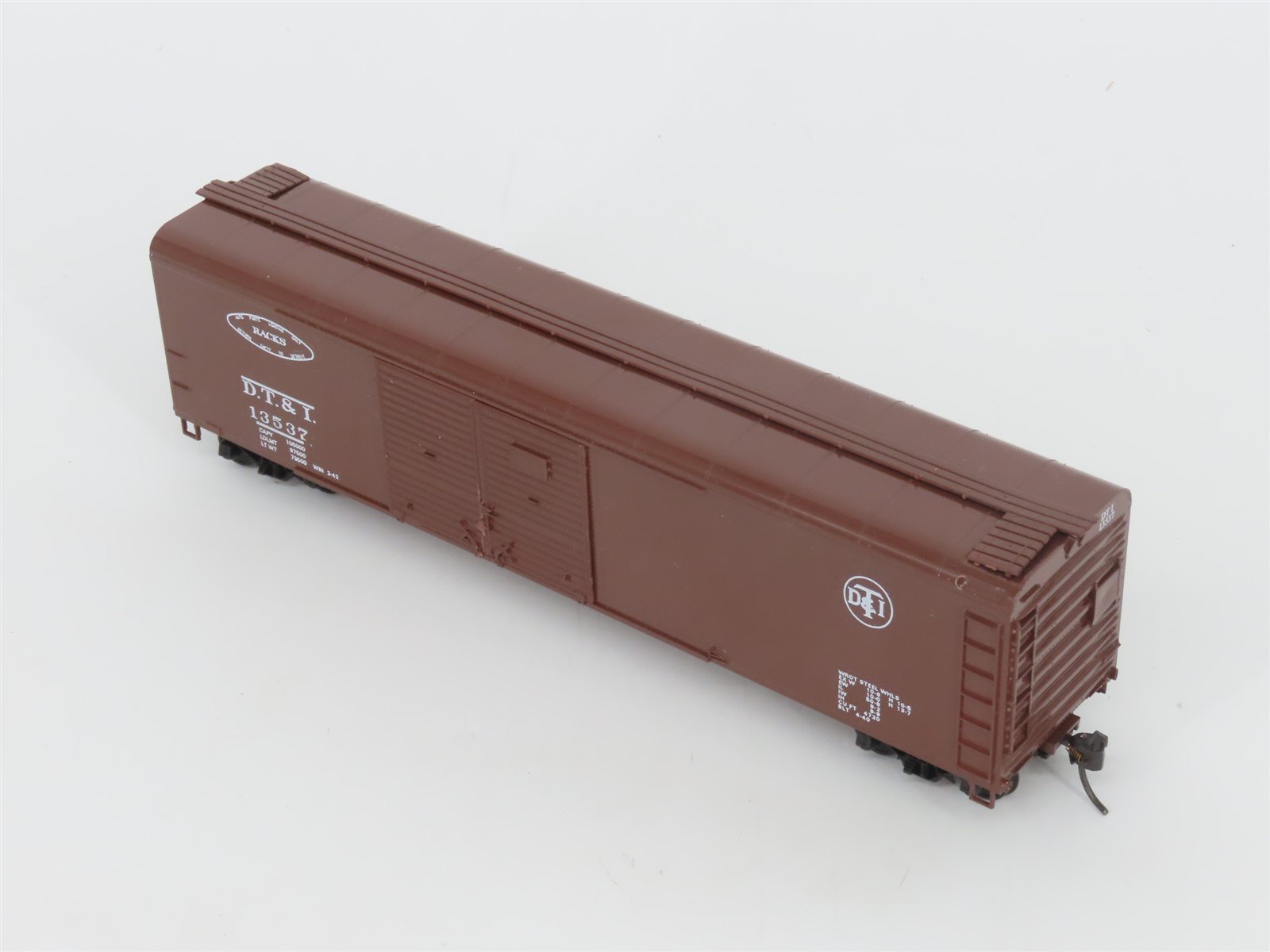 HO Scale Bowser 55405 DTI Detroit Toledo & Ironton 50' Round Roof Box Car #13537