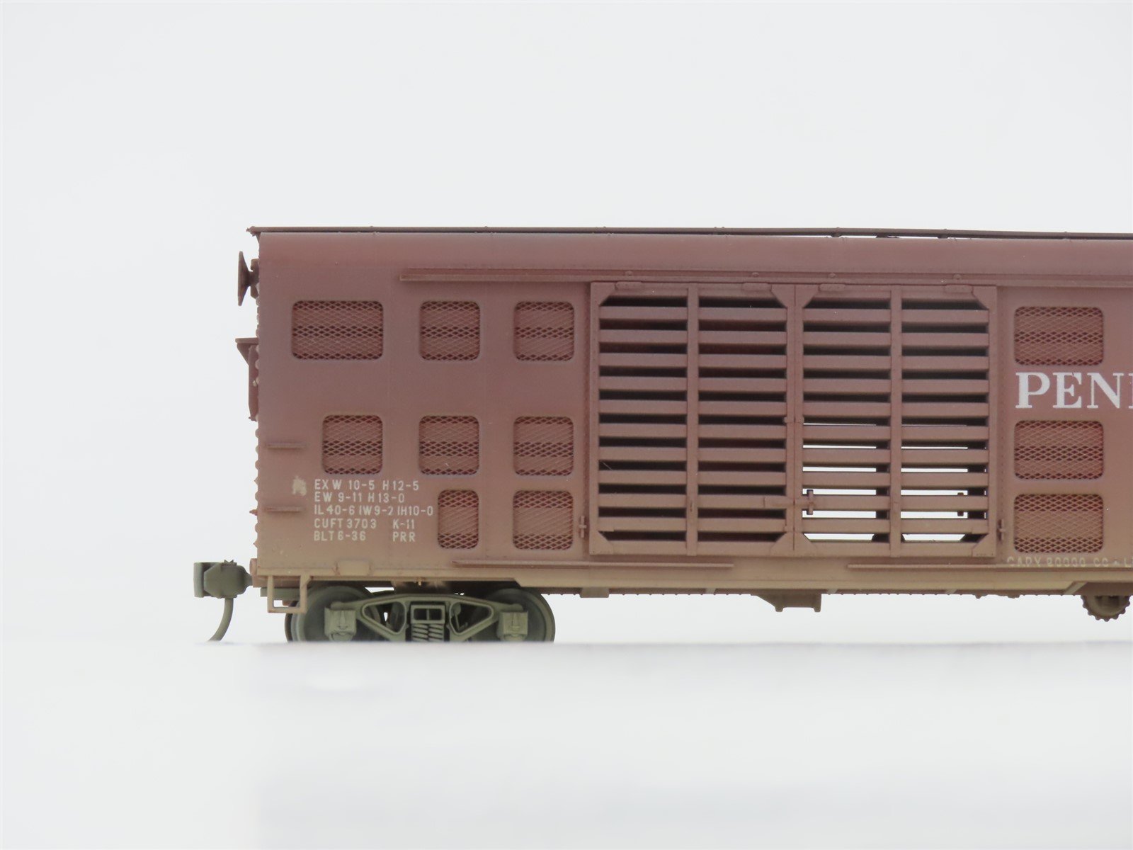 HO Scale Bowser 55451 PRR Pennsylvania K-11 Stock Car #130518 - Weathered