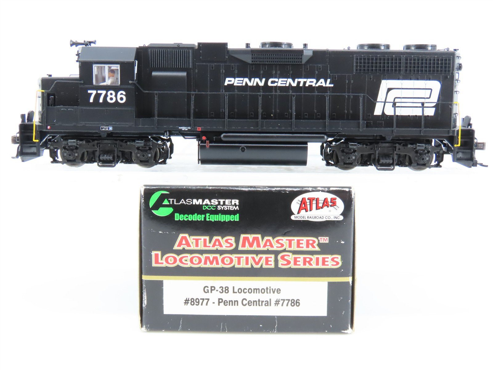 HO Scale Atlas Master 8977 PC Penn Central EMD GP38 Diesel #7786 w/ DCC