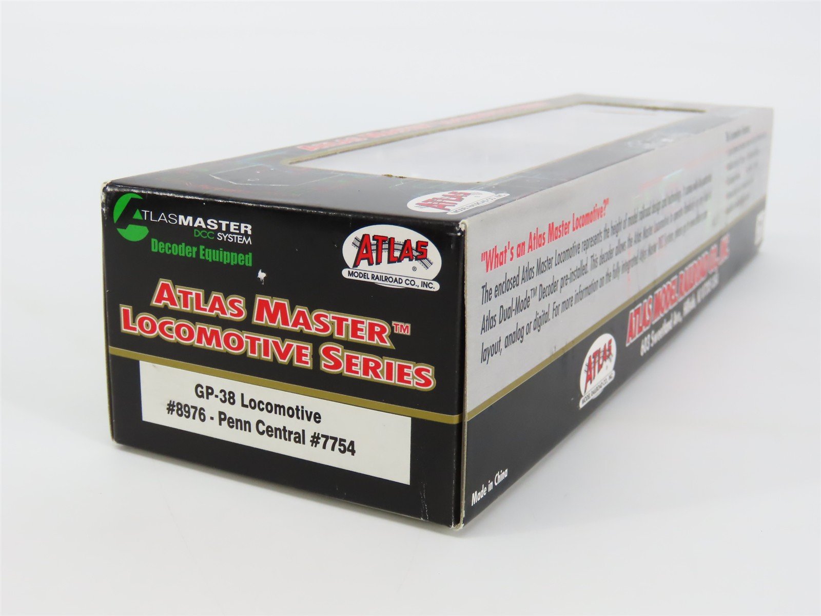 HO Scale Atlas Master 8976 PC Penn Central EMD GP38 Diesel #7754 w/ DCC