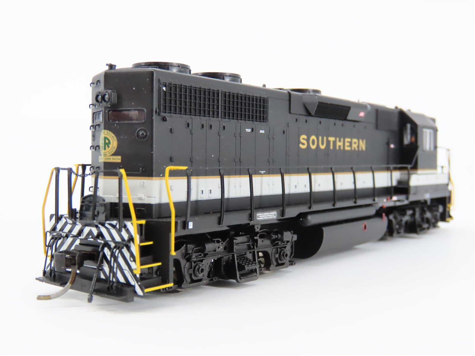 HO Atlas Master 9133 SOU Southern EMD GP38 Early High Nose Diesel No# w/ DCC