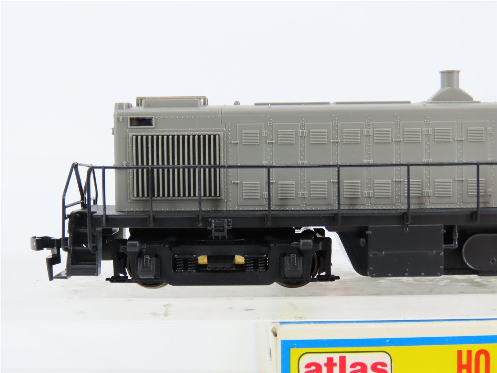 HO Scale Atlas/KATO 8100 Undecorated ALCO RS-1 Diesel Locomotive