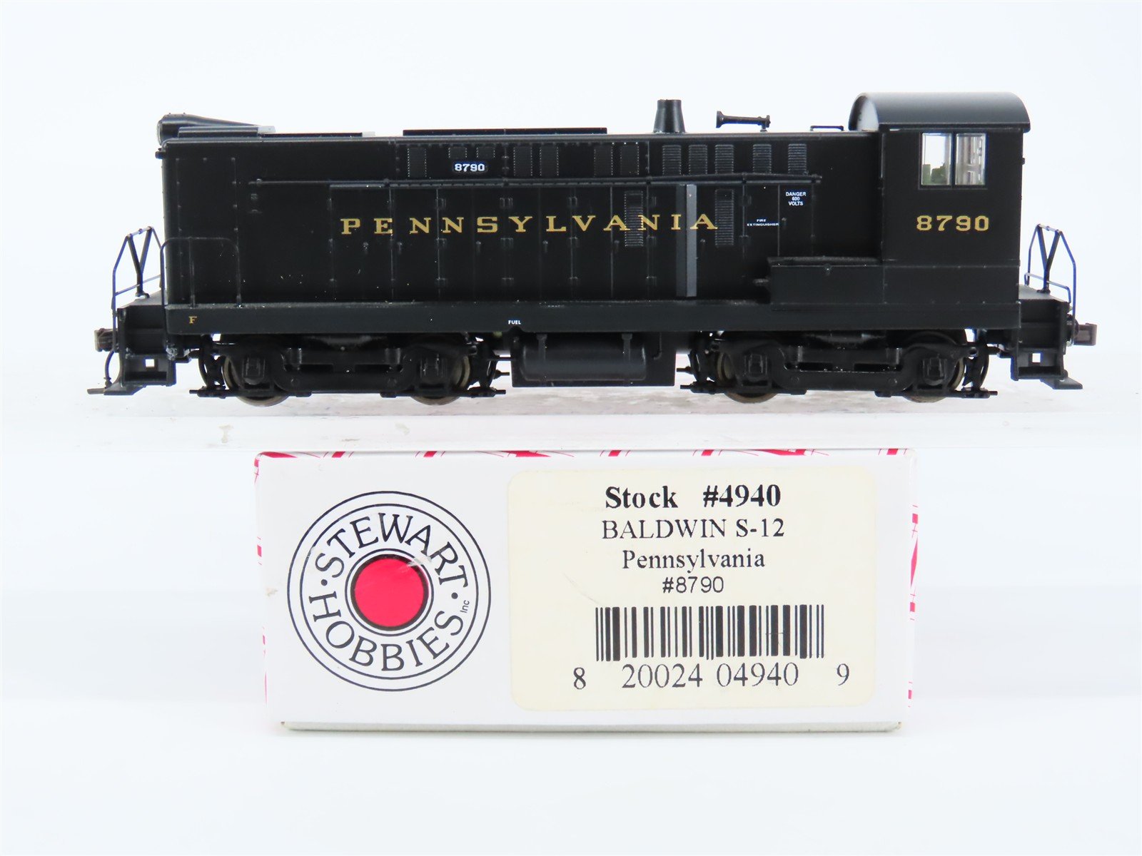 HO Scale Stewart 4940 PRR Pennsylvania Baldwin S-12 Diesel Switcher #8790 w/ DCC
