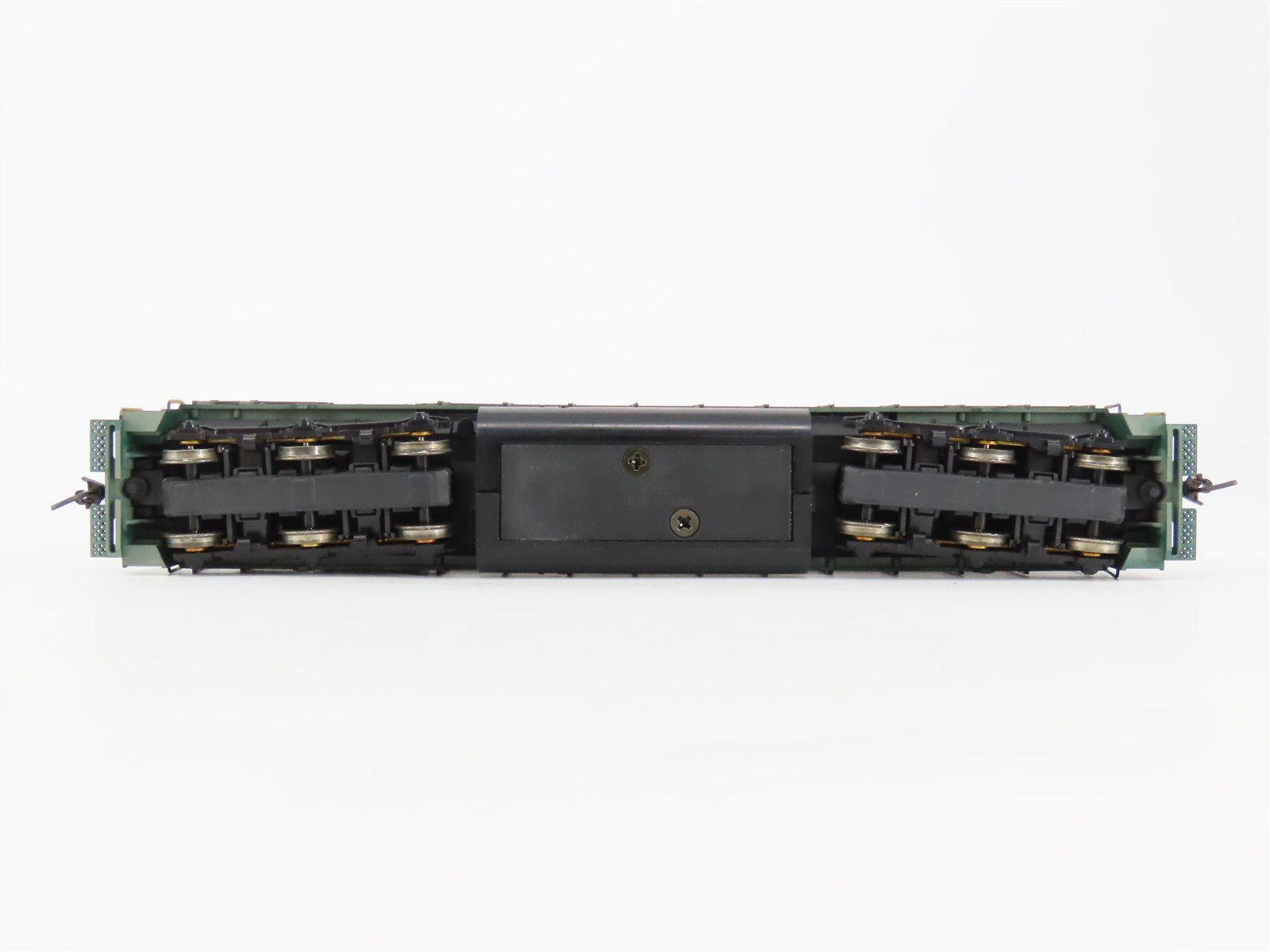 HO Scale KATO 37-01B PRR Pennsylvania EMD SD40 Diesel Locomotive #6086