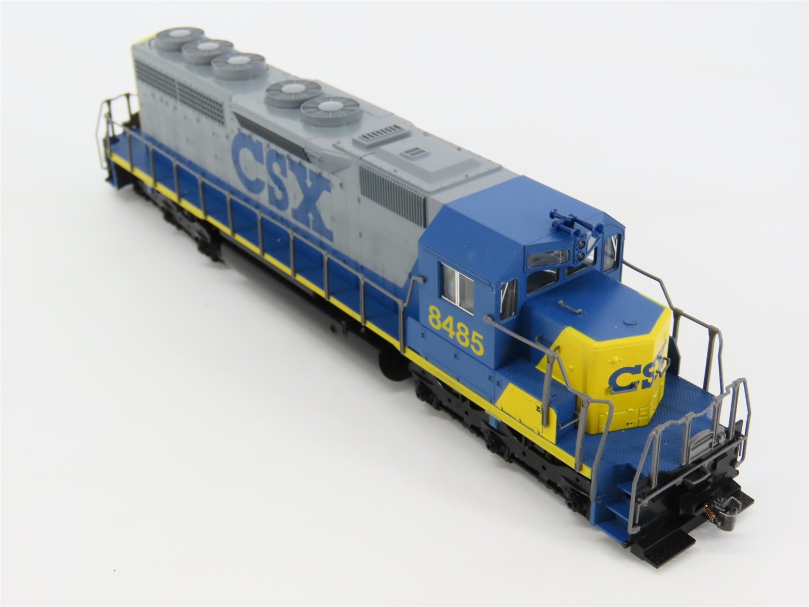 HO Scale KATO 37-01Q CSX Transportation EMD SD40 Diesel Locomotive #8485
