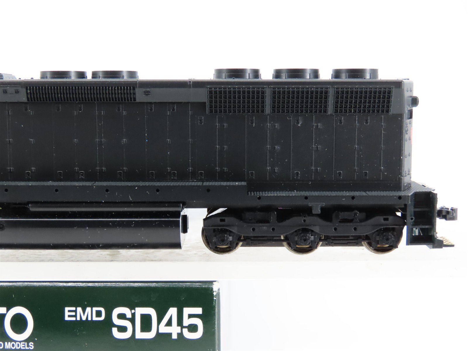 HO Scale KATO 37-1742 PRR Pennsylvania EMD SD45 Diesel #6200 - DCC Ready