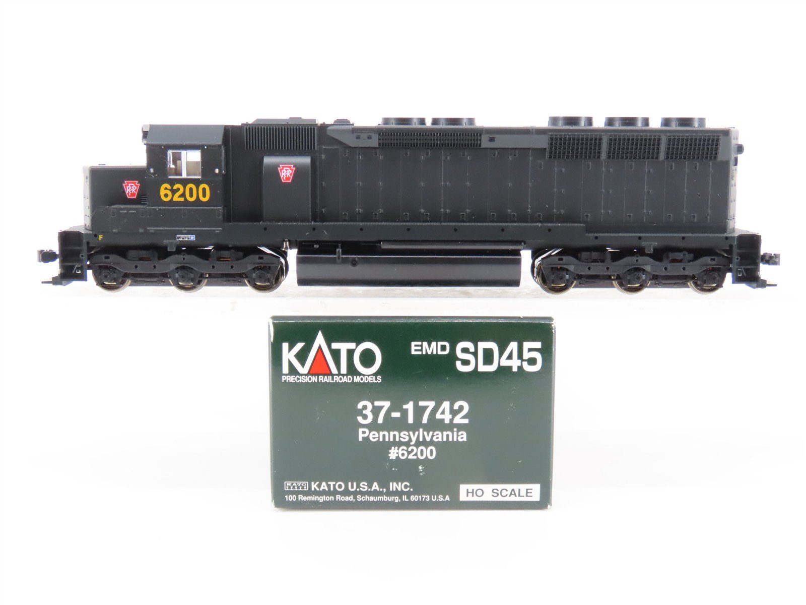 HO Scale KATO 37-1742 PRR Pennsylvania EMD SD45 Diesel #6200 - DCC Ready
