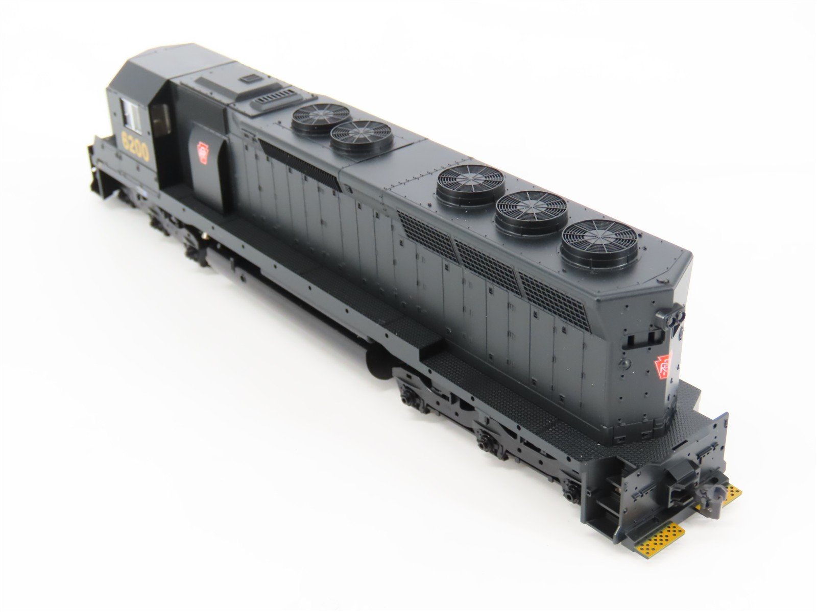 HO Scale KATO 37-1742 PRR Pennsylvania EMD SD45 Diesel #6200 - DCC Ready