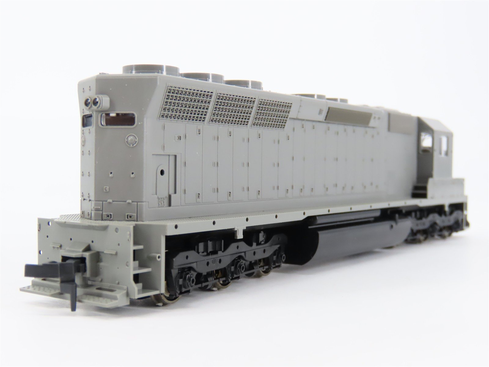 HO Scale KATO 37-1700 Undecorated EMD SD45 Diesel Locomotive - DCC Ready