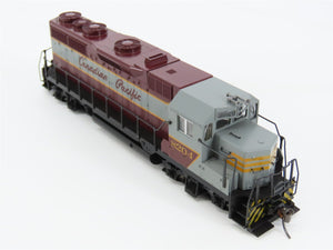 HO Scale KATO 37-023 CP Canadian Pacific EMD GP35 Ph. 1a Diesel Locomotive #8204